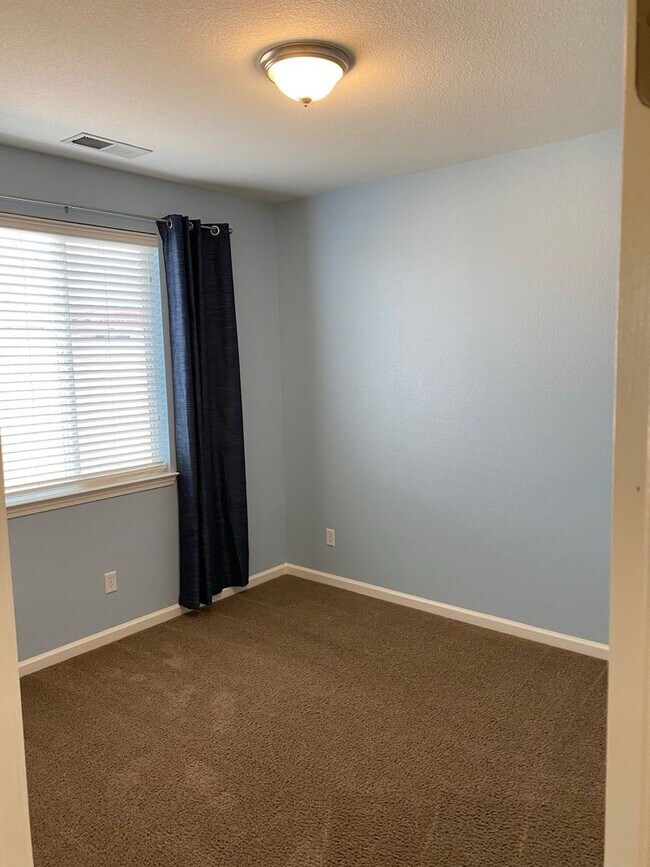 Foto del edificio - $2175.00 - Granite Countertops - Stainless...