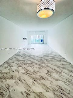 Foto del edificio - 19380 Collins Ave