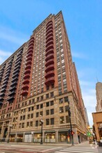 Building Photo - 208 W Washington St