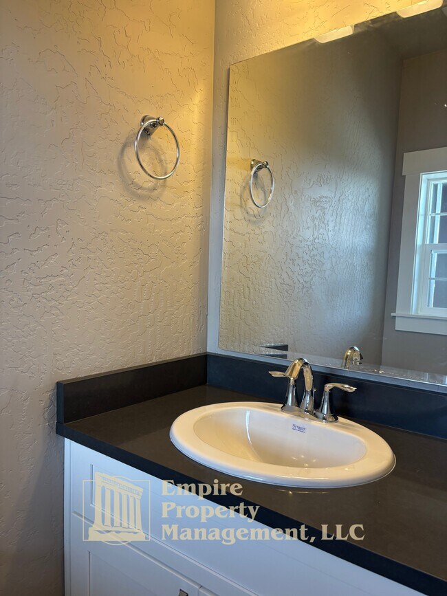 Foto del edificio - 1650 Irvine Wy