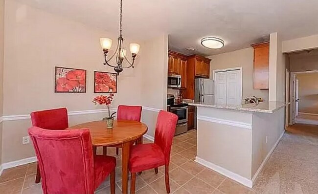 Foto del edificio - 310 Primrose Ln