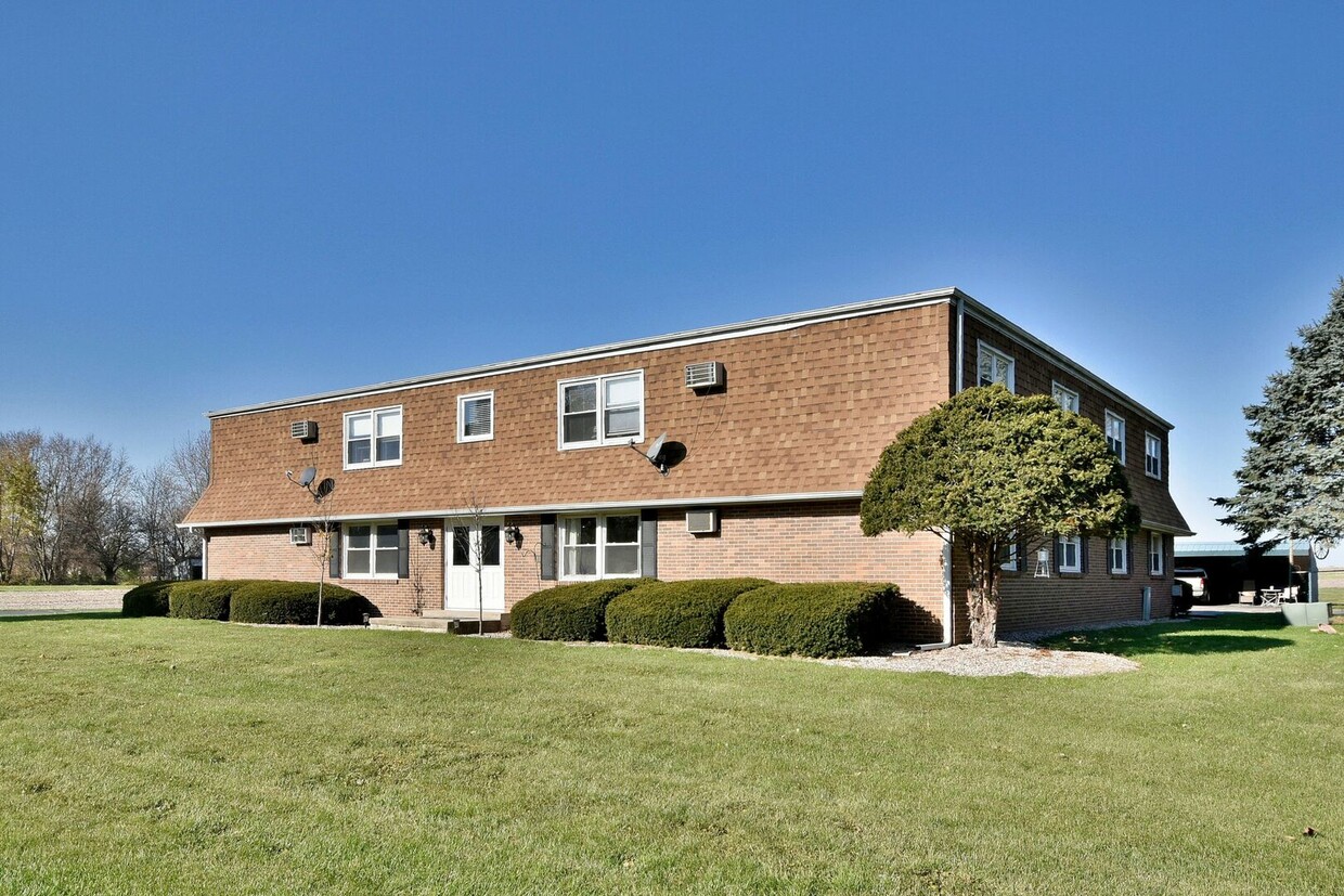 Primary Photo - 46W975 Main St