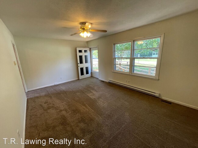 Building Photo - 3 br, 1 bath House - 1721 Kings Road