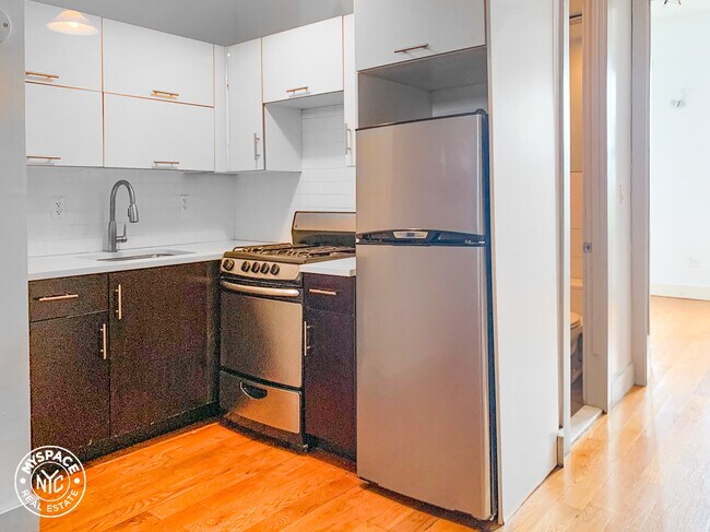 Foto del edificio - 231 Jefferson St