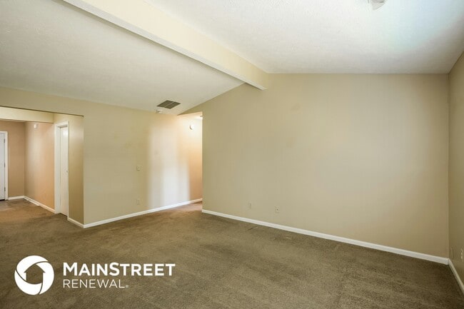 Building Photo - 7114 Elias Cir