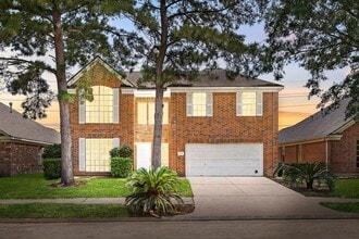 Building Photo - 20307 Wild Berry Dr