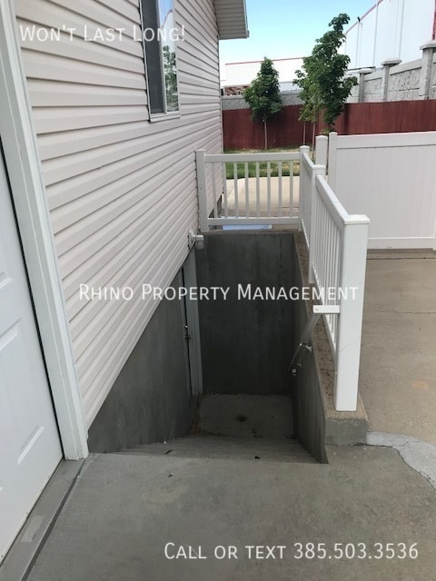 Building Photo - 265 N 750 W