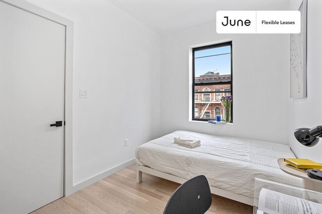 Foto del edificio - Harmonious ROOM at The Maison on Edgecombe
