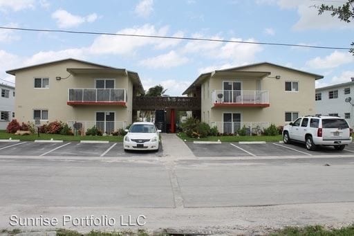 Primary Photo - 2 br, 1 bath Apartment - 5971 NW 16th Pl