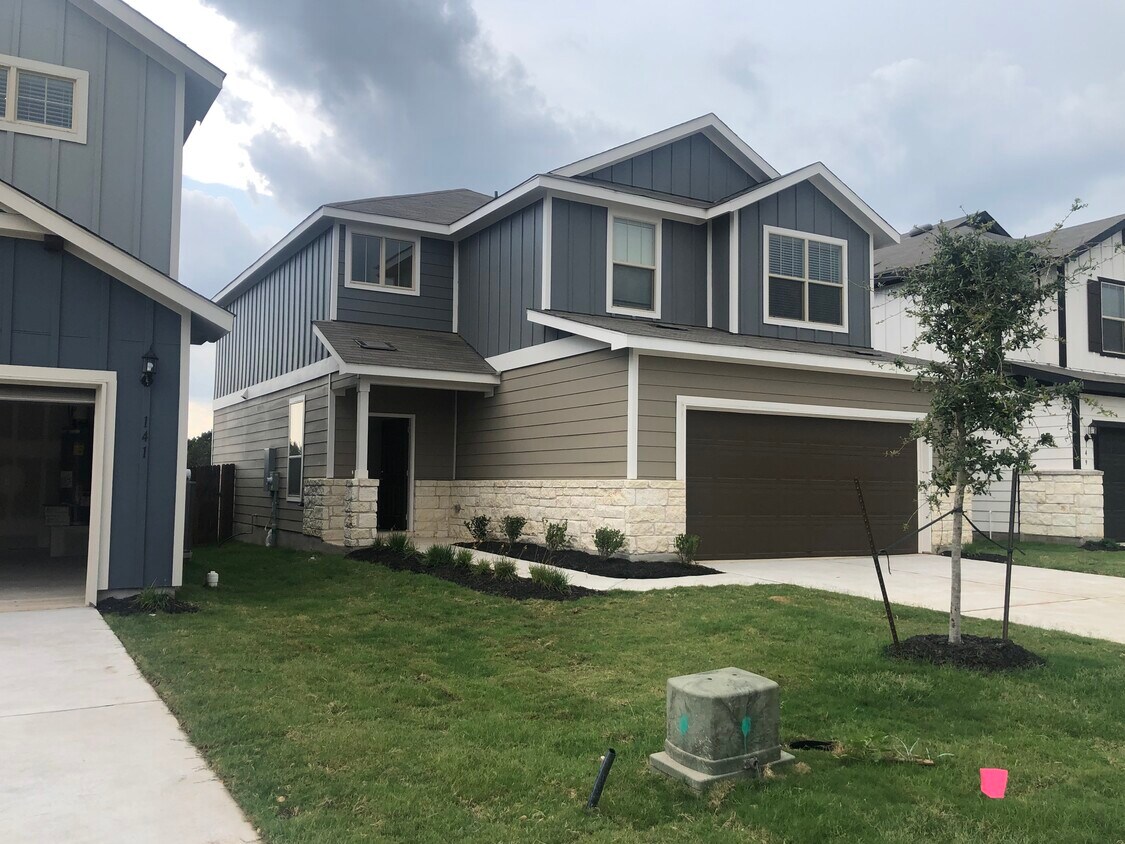 Side View - 145 Prairie Falcon Way