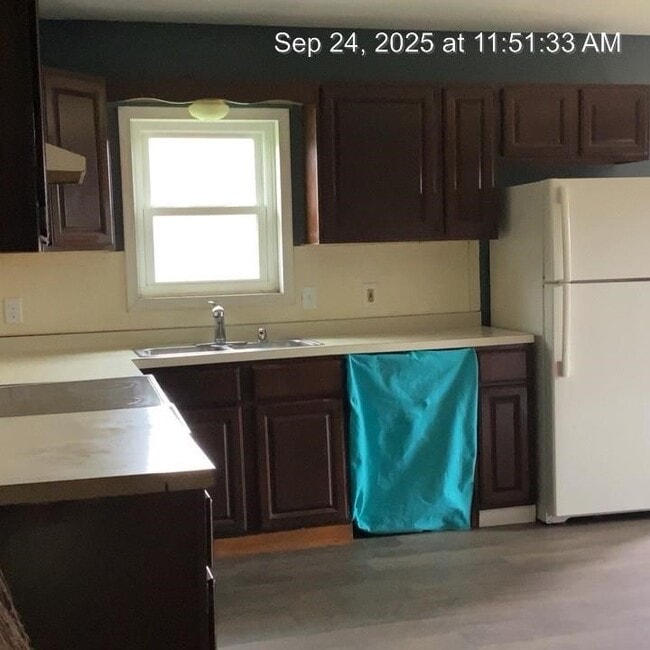 Building Photo - 117 Wrench Ln