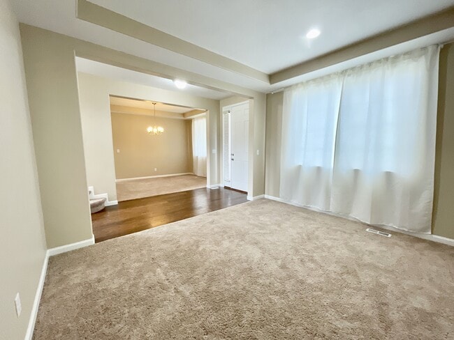 Photo - 3859 W Young Lucerne Cir (Riverton, UT) House