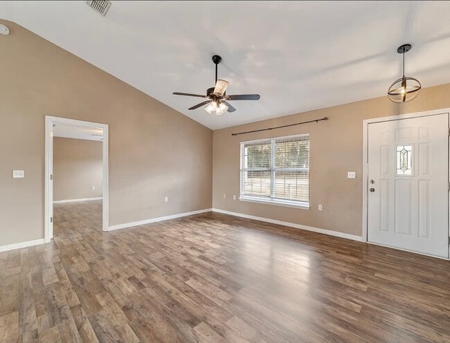 Building Photo - 6930 Bahia Rd