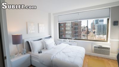 Building Photo - 11 Columbus Cir