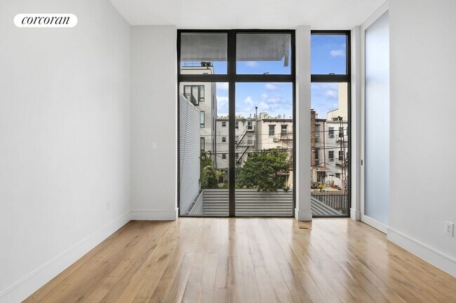 Foto del edificio - 237 Devoe St