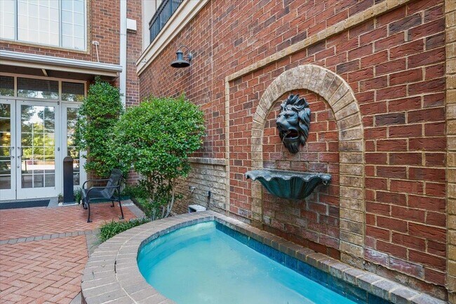 Foto del edificio - 665 Tennessee St