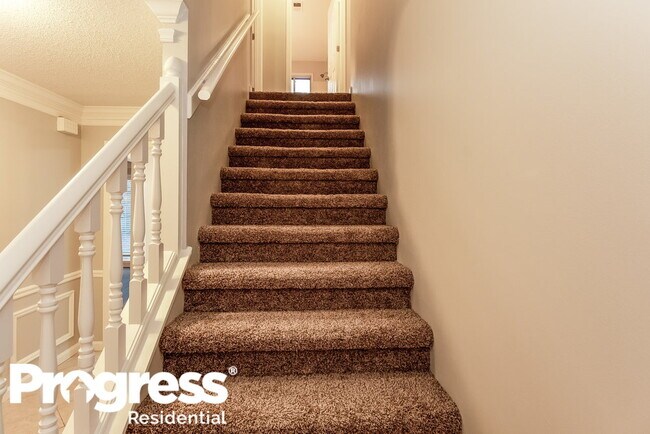 Foto del edificio - 695 Tealwood Ln