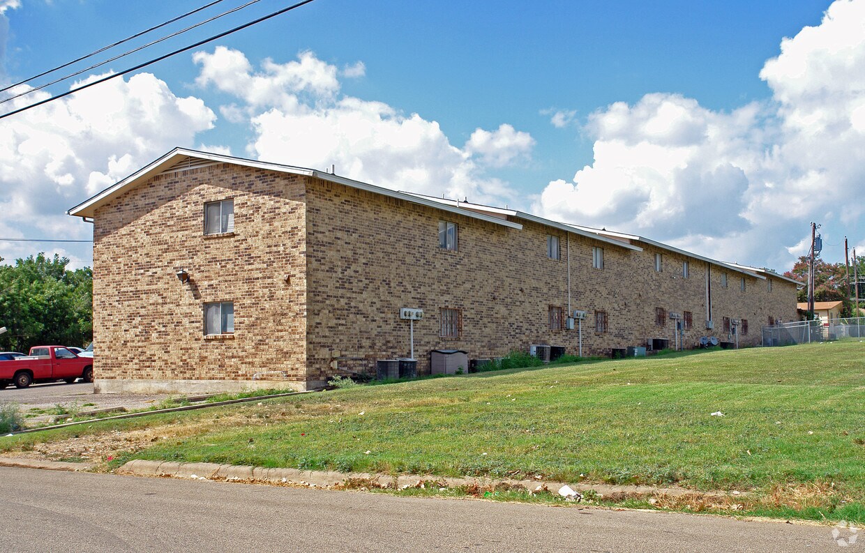 Village West Apartments Apartments in Killeen, TX