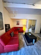 Building Photo - 1044 SW 145 Ct