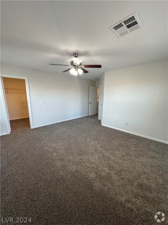 Montagne Marron at Southern Apartments for Rent with Parking Las