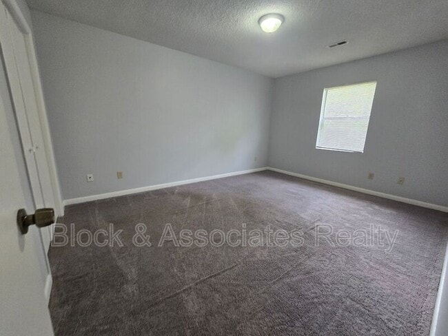 Building Photo - 2708 Ingram Rd