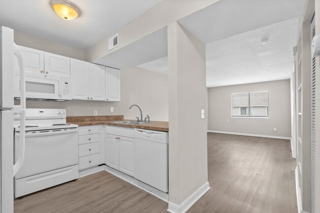 Building Photo - 3555 SC-544