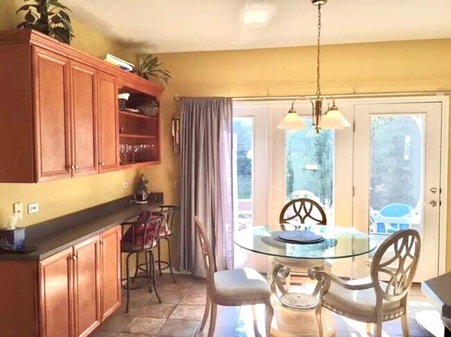 Foto del edificio - 654 Chasewood Dr