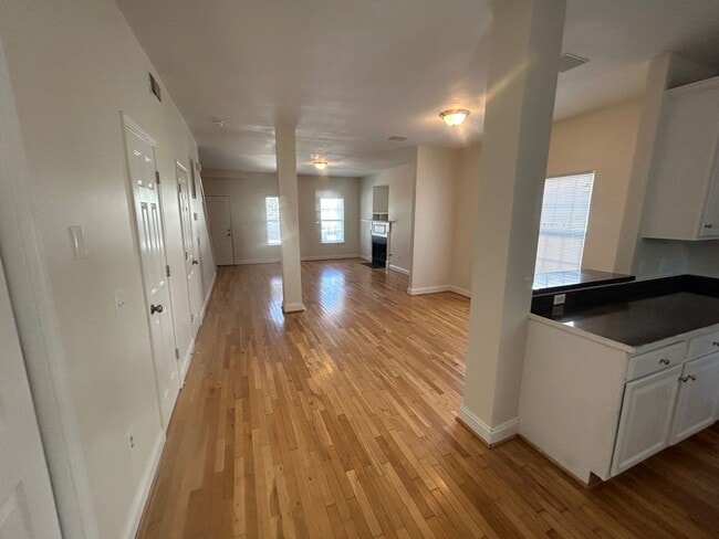 Building Photo - 168 Canal Pl Cir