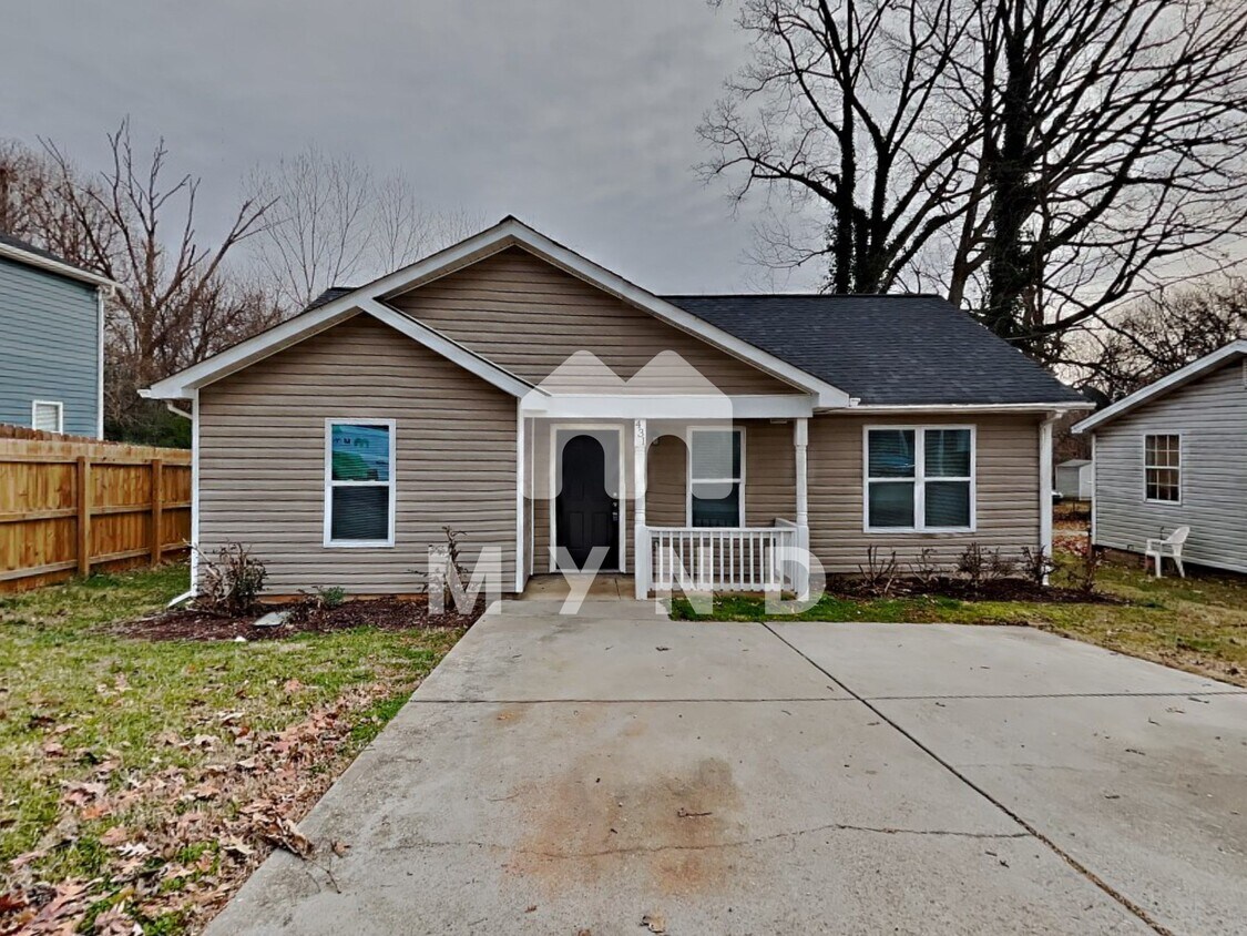 Primary Photo - 431 E Todd Ln