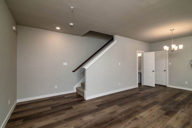 Building Photo - GORGEOUS 2 BEDROOM FOUR PLEX LOCATED IN MIDLOTHIAN ISD!