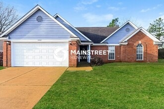 Building Photo - 10343 Oak Leaf Dr