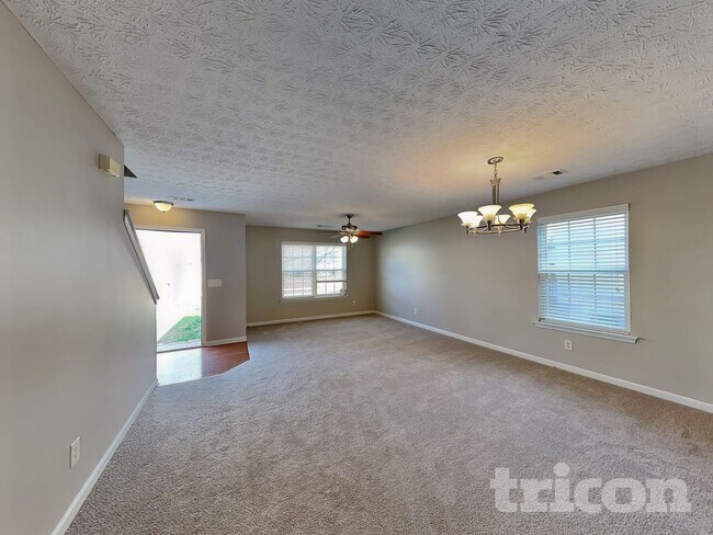 Foto del edificio - 3243 Deer Valley Dr NW