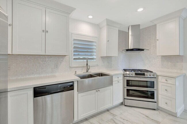 Foto del edificio - 2612 NE 5th St