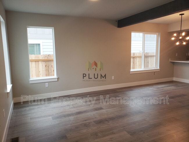 Building Photo - 4724 Giada Dr