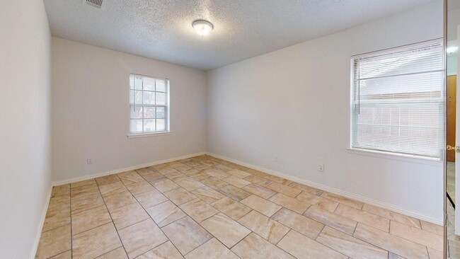 Building Photo - 4226 Justice Ln