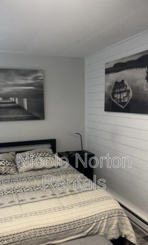 Foto del edificio - 457 Wildwood Ave