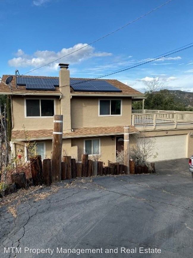 Building Photo - 3 br, 1.5 bath House - 7551 Lookout Loop