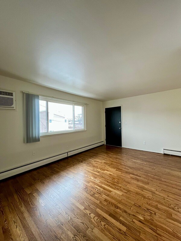 Foto del edificio - 610 Harrison Blvd