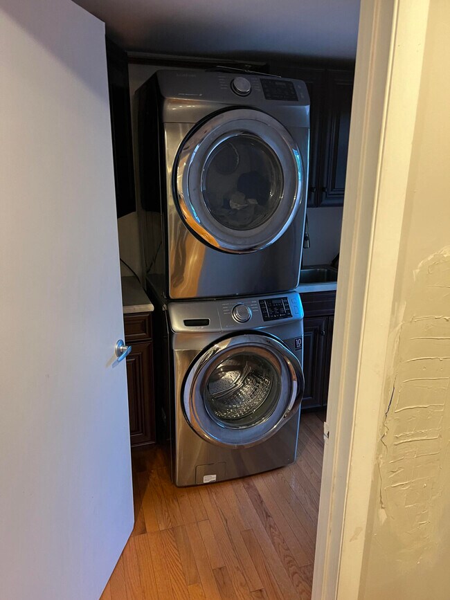 Foto del edificio - 235 30th St