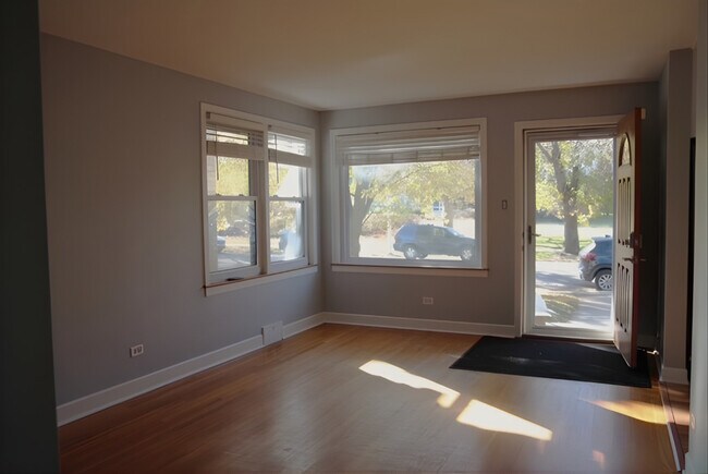 Foto del edificio - 5721 N Northcott Ave