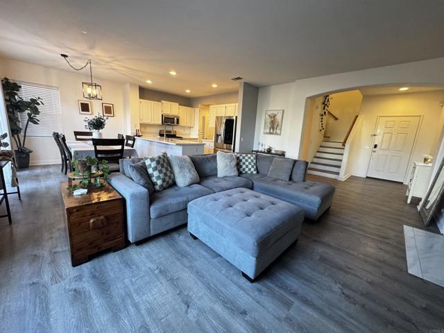 Building Photo - 1640 Deer Peak Ct