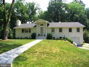Building Photo - 7913 Charleston Ct