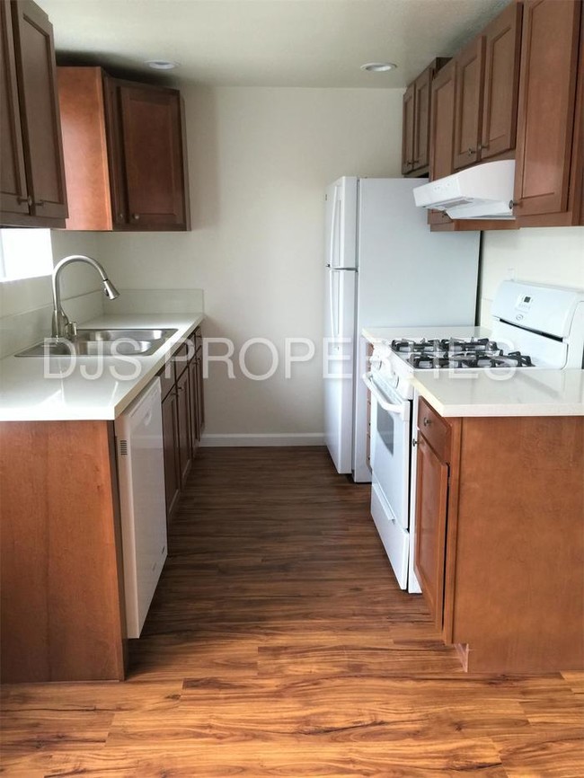 Building Photo - 4327 Temecula St