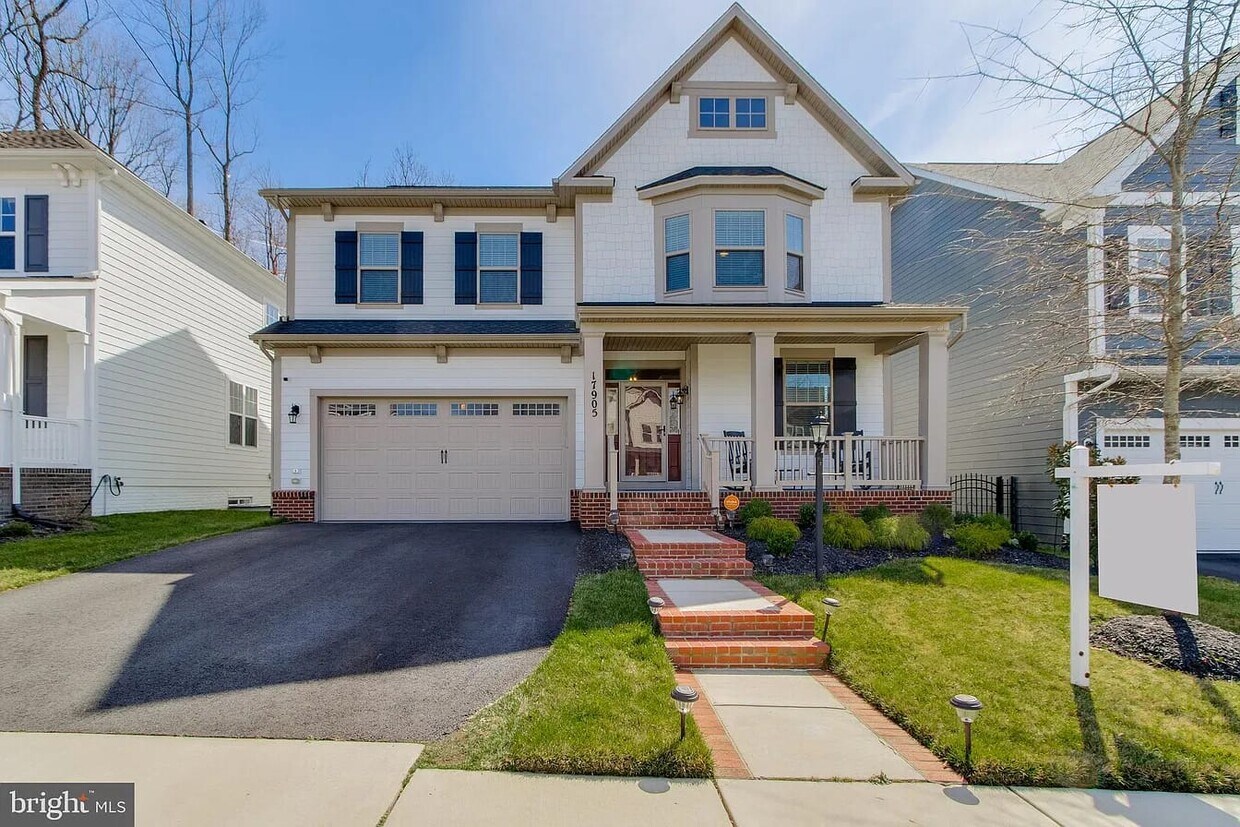 Photo - 17905 Woods View Dr (Dumfries, VA)