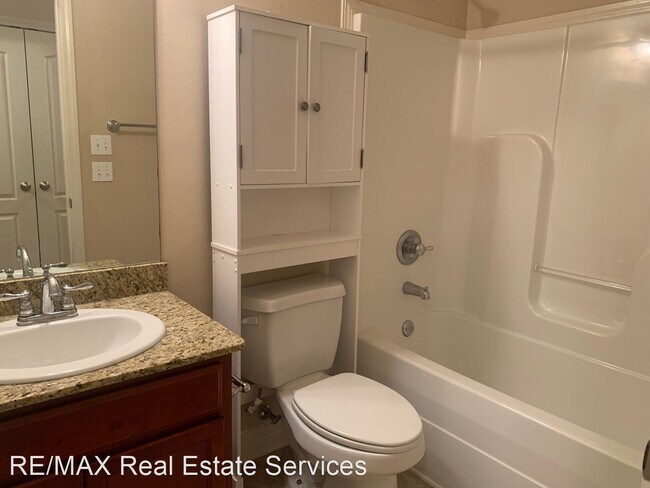 Foto del edificio - 3 br, 2 bath House - 3303 Grand Lake