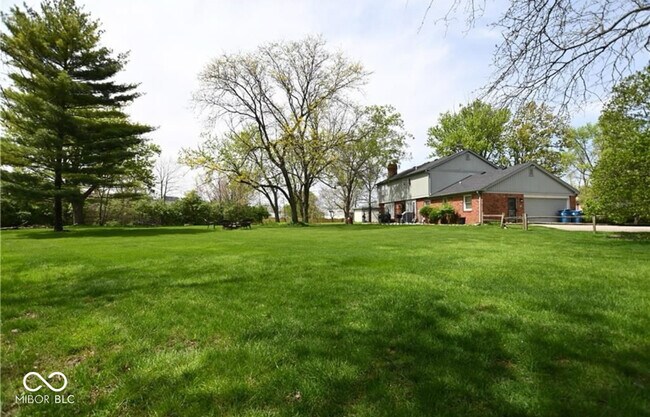Building Photo - 7015 Keston Cir