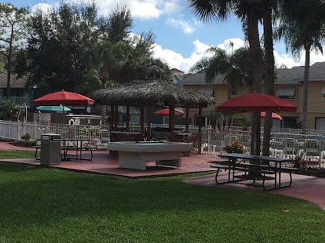 Building Photo - 2777 N Poinciana Blvd