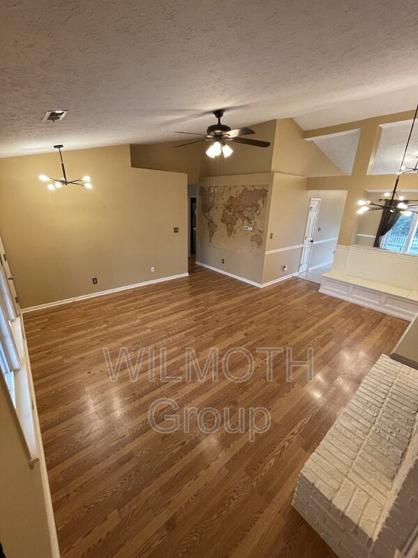 Building Photo - 11135 Founders Pl