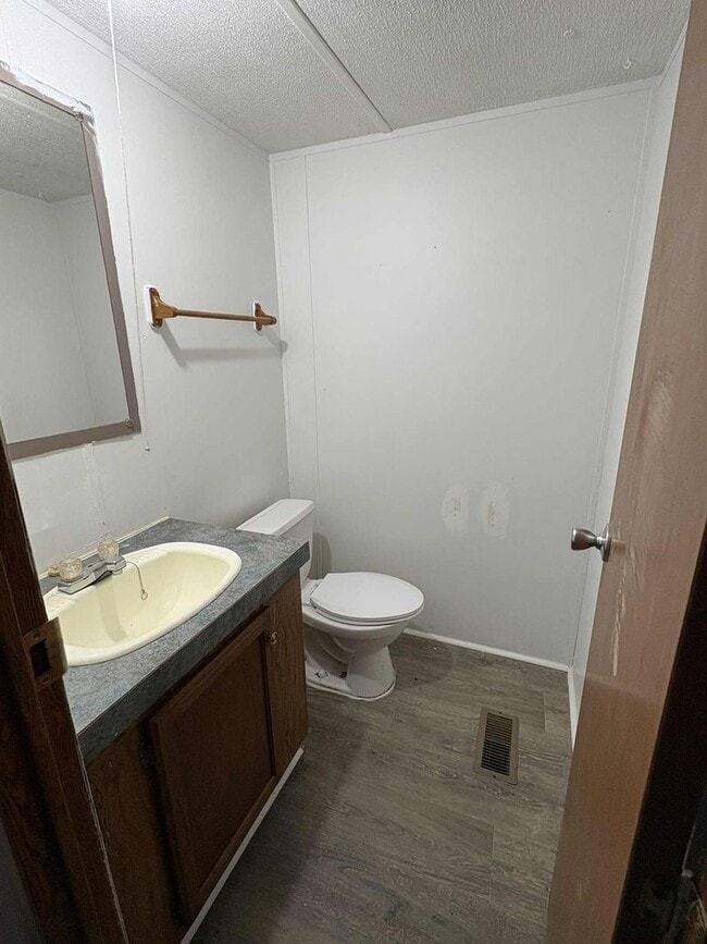 Foto del edificio - Quiet, Comfortable Living