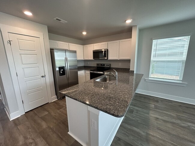 Building Photo - 5784 Harebell Rd